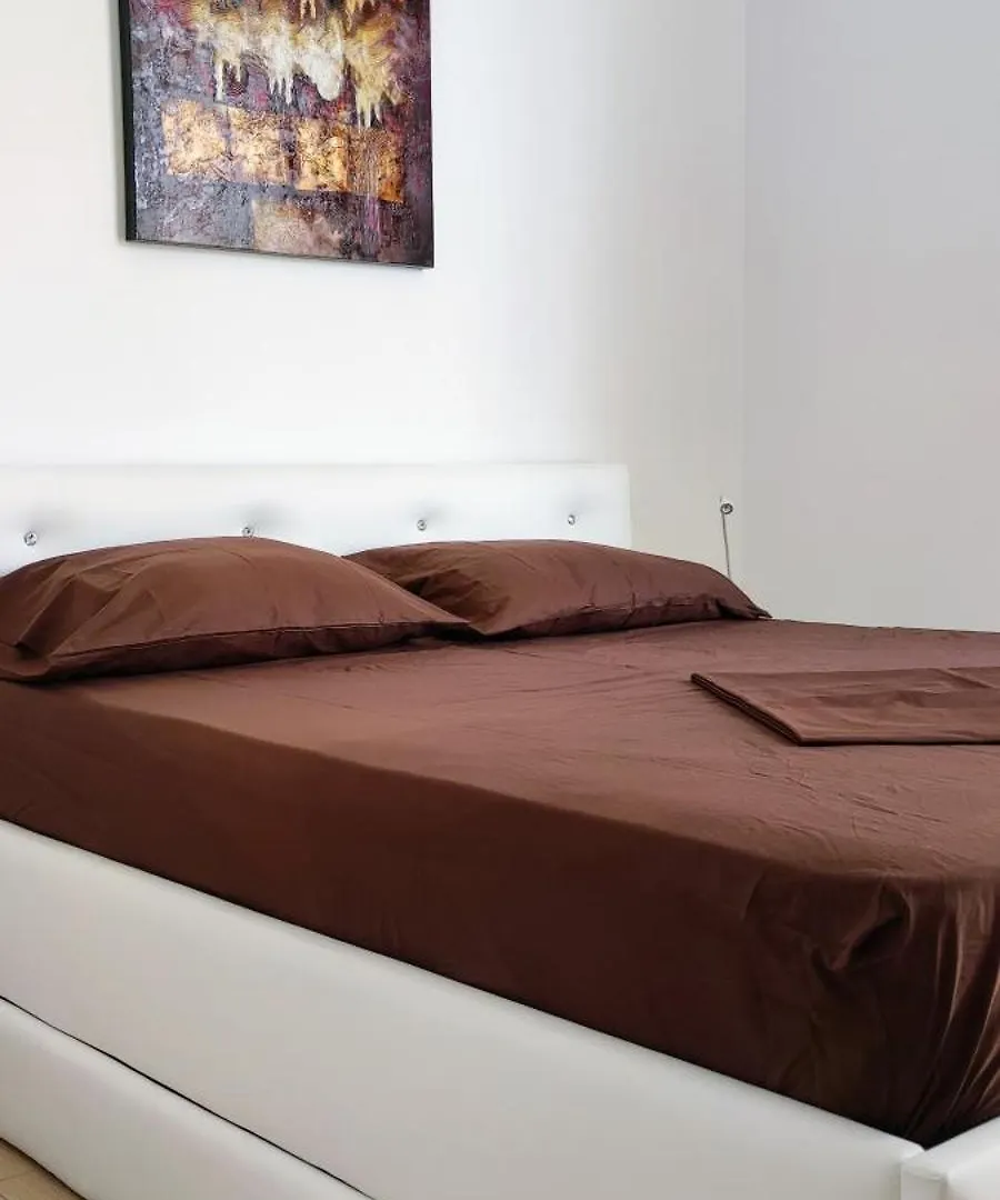 Pilot Apartments 2 Sarande