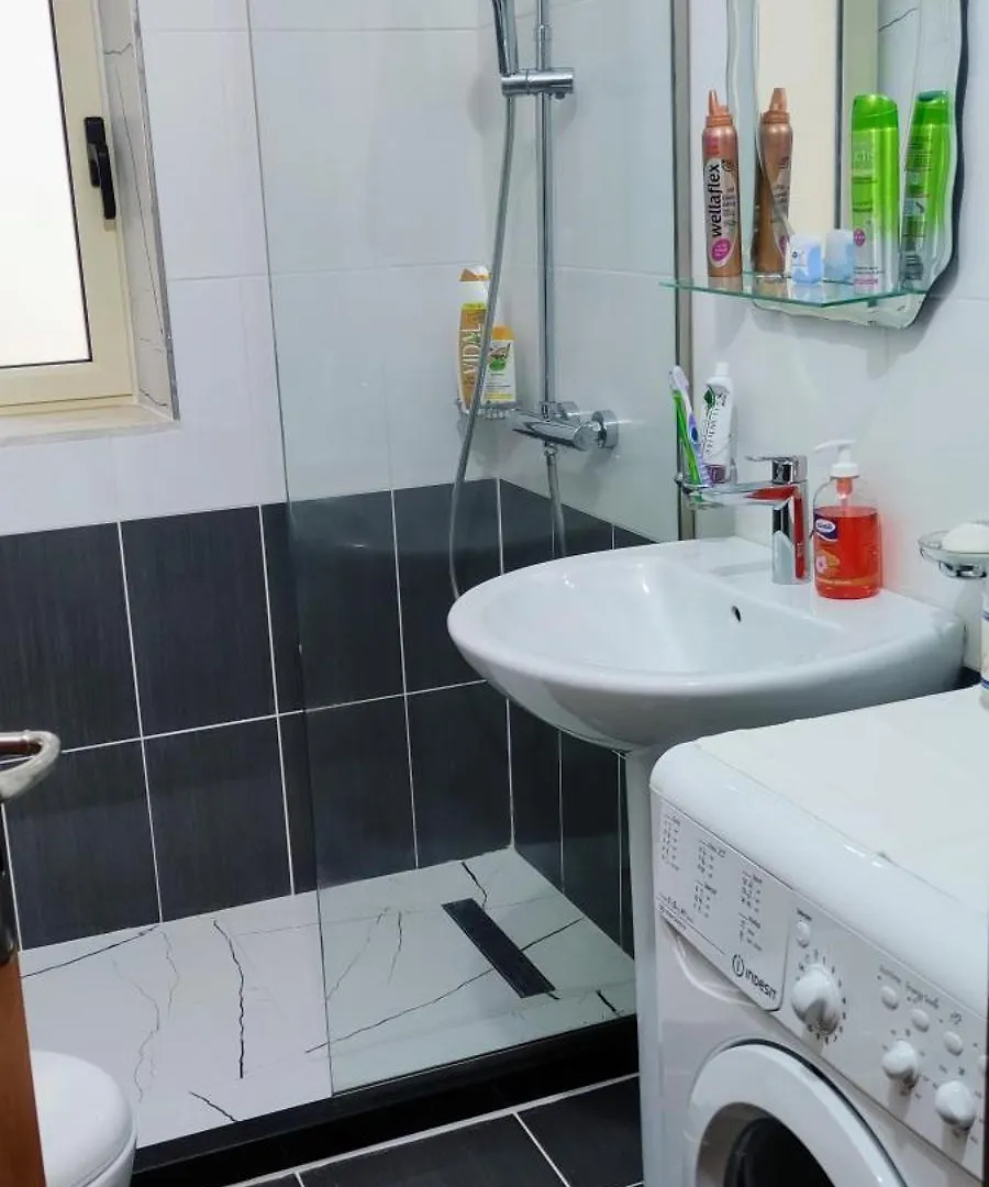 Pilot Apartments 2 Sarande 0*,